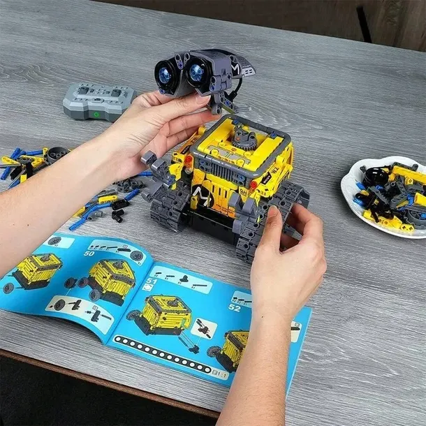 figurka-robot-wall-e-520-szt-klocki-3w1-programowalny-rc-robot-wiek-dziecka-brak-informacji
