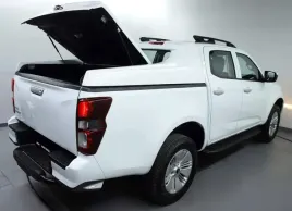 isuzu-d-max-zabudowa-hardtop-full-box-pokrywa-plaska-ladna-szczelna