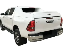 toyota-hilux-zabudowa-skrzyni-pokrywa-hardtop-ladna