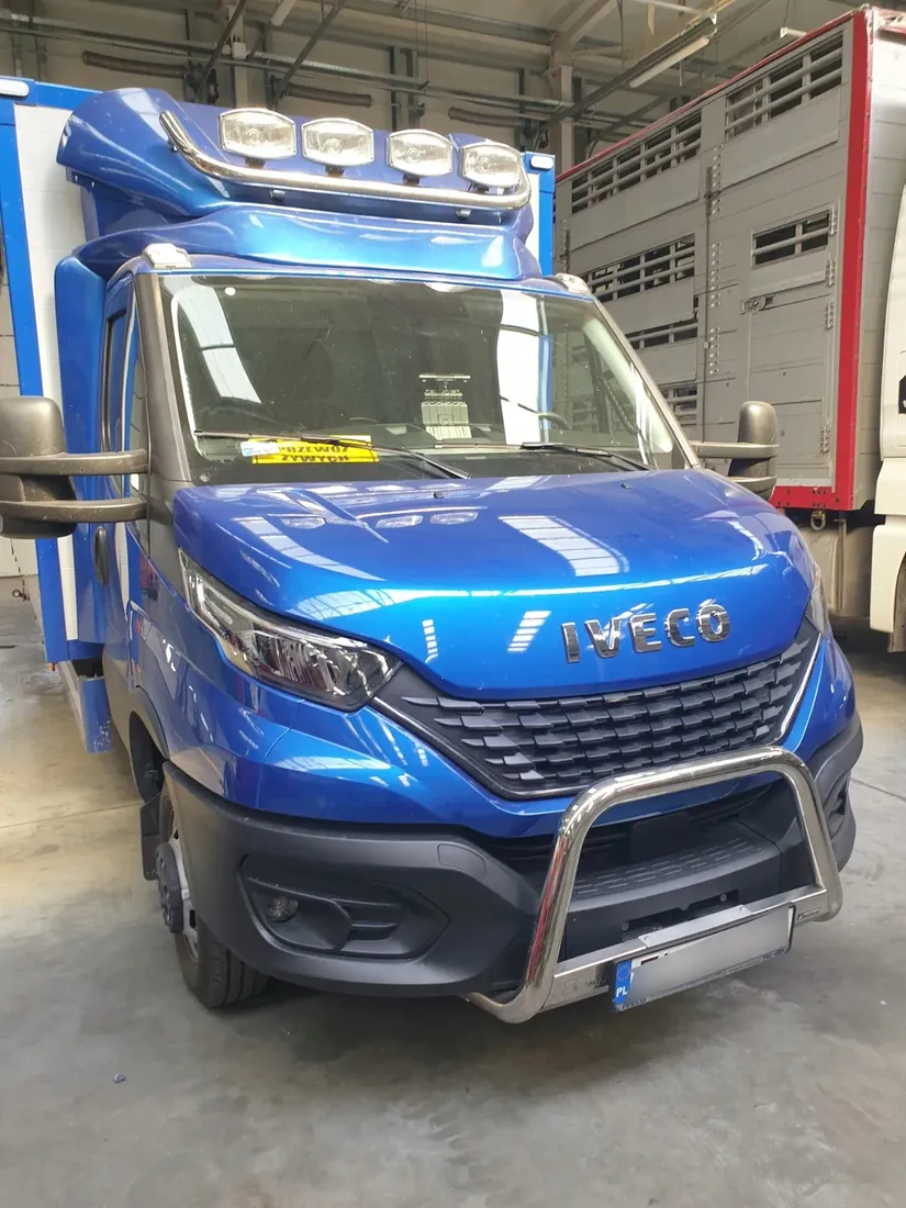 citroen-spacetourer-jumpy-orurowanie-dachowe-dach-rury