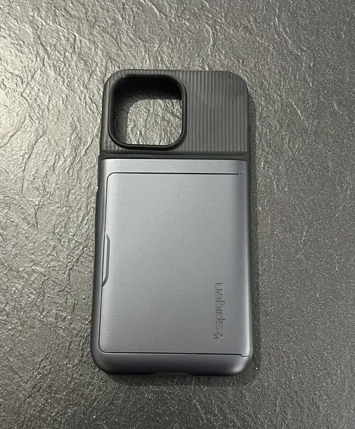 etui-plecki-spigen-slim-armor-cs-do-smartfonu-apple-iphone-15-pro-max-marka-spigen