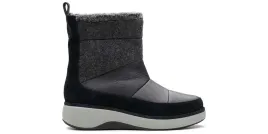 sniegowce-clarks-un-vista-walk2-czarne-skorzane-z-futerkiem-39