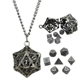 naszyjnik-kostka-k20-smoczy-medalion-srebrny-malutki-zestaw-7-metalowych