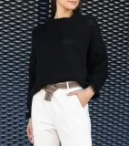 czarny-asymetryczny-sweter-oversize-castia-kolor-czarny