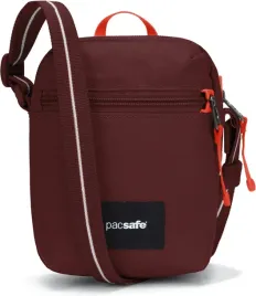 torba-antykradziezowa-na-ramie-pacsafe-go-15l-garnet-red