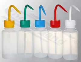 tryskawka-ldpe-czerwona-nakretka-w-sz-1000ml-gl38