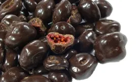 zurawina-w-ciemnej-czekoladzie-100g-od-skworcu