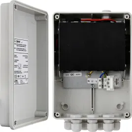 switch-6-portowy-s64h-z-zasilaczem-do-4-kamer-ip-w-obudowie-hermetycznej
