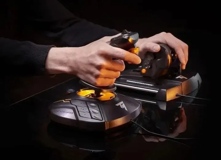joystick-thrustmaster-2960778-kod-producenta-2960778-stan-nowy