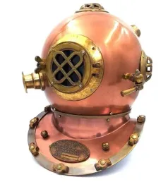 wielki-helm-nurka-replika-wysokosc-45cm-ni1431