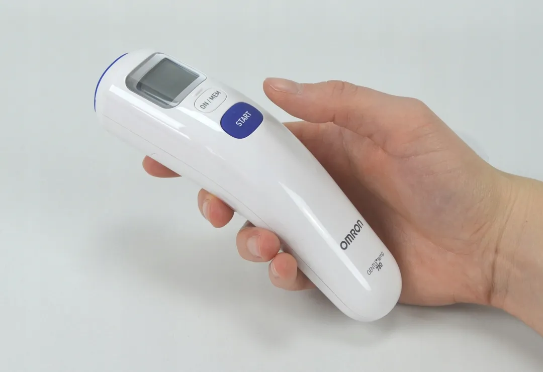 bezdotykowy-termometr-omron-gentle-temp-720-stan-nowy