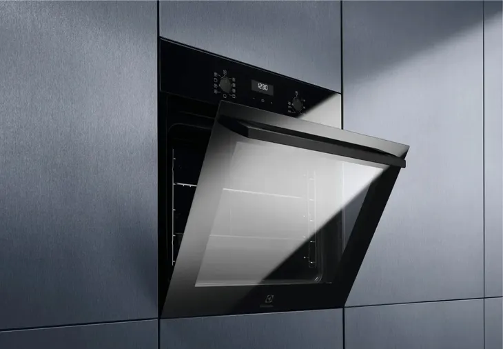 piekarnik-electrolux-eof5c50bz-cechy-dodatkowe-brak