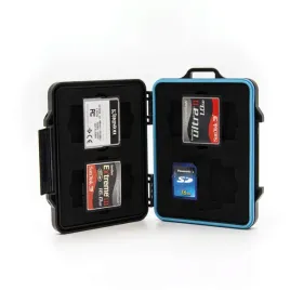 orico-etui-na-karty-pamieci-8-sd-4-cf