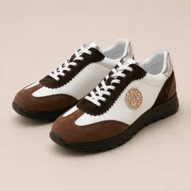 buty-damskie-sneakersy-bialo-brazowe-ze-zlotym-detalem-39