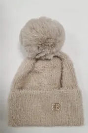 jasno-bezowa-ciepla-czapka-alpaka-z-pomponem-uni