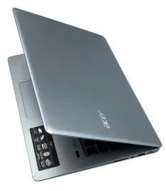 ultrasmukly-laptop-acer-sf314-core-i5-10210u-512ssd-8gb-mx250-14-fhd
