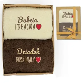 dwa-reczniki-babcia-dziadek-elegancki-prezent-na-swieta-dzien-babci-dziadka