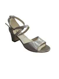 skorzane-sandaly-natalii-srebro-satyna-obcas-55-cm-nr-37