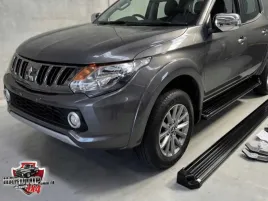 progi-boczne-stopnie-aluminiowe-z-led-do-mitsubishi-l200