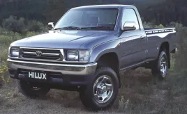 toyota-hilux-vi-n170-2d-reperaturka-blotnika-lewy-tyl-1998-2005-austria