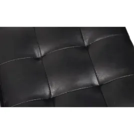 taborety-w-ksztalcie-kostek-czarne