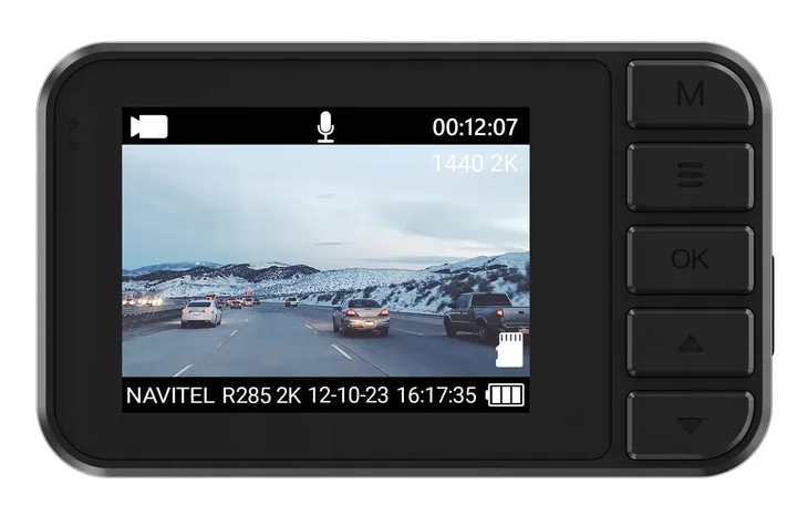 wideorejestrator-samochodowy-navitel-r285-2k-producent-navitel