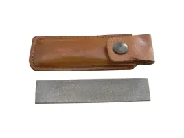 kamien-do-ostrzenia-w-skorzanym-etui