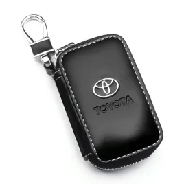 toyota-skorzane-etui-na-kluczyk-do-samochodu