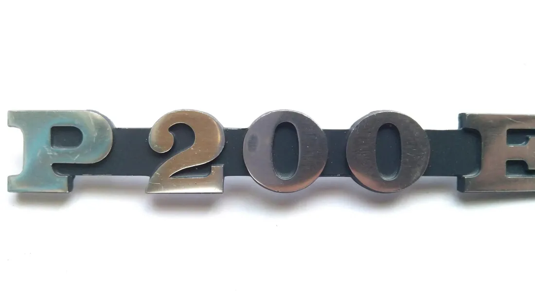 emblemat-znaczek-piaggio-vespa-p200e-p-200-e