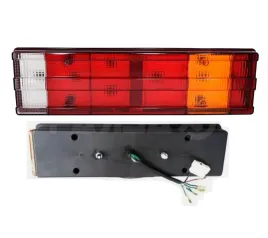 lampa-tyl-prawa-z-kablami-mercedes-td02-50-007r