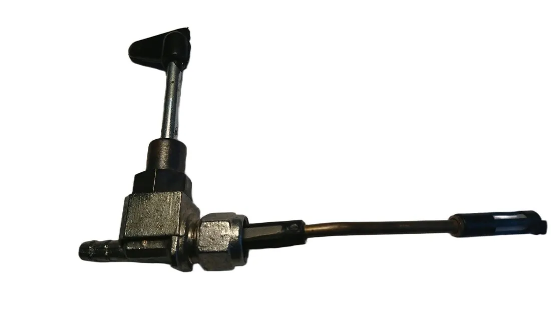 kranik-paliwa-piaggio-boxer