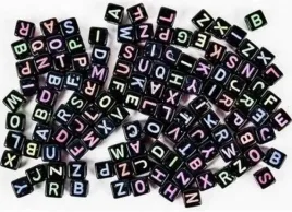 koraliki-abc-czarne