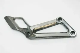 wspornik-podnozka-prawego-set-aprilia-pegaso-125-650