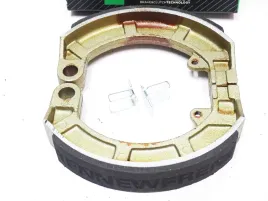 szczeki-hamulcowe-newfren-piaggio-vespa-et3-ets-special-50-125-primavera
