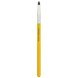 bdellium-tools-studio-series-smoky-eyeliner-eyes-716-1-brush