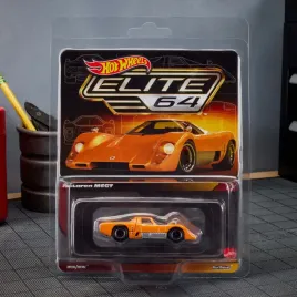 mclaren-m6gt-hot-wheels-elite-64-1-64-hwg05-mattel-real-riders