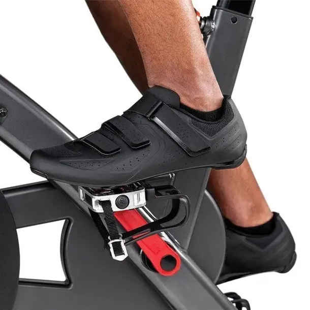 rower-stacjonarny-spinningowy-ic8-schwinn