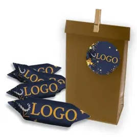 krowki-reklamowe-z-logo-w-torebkach-zlotych-50-kompletow-lakierowane-blysk