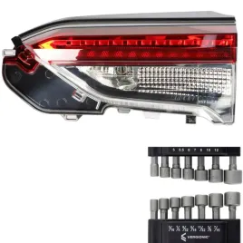 lampa-tylna-tyl-prawa-klapy-toyota-rav4-18-2018-81580-0r060-klucze