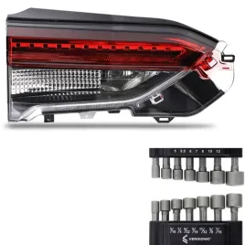 lampa-tylna-tyl-lewa-klapy-toyota-rav4-18-2018-81590-0r060-klucze