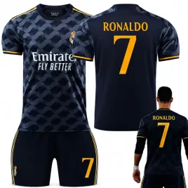 komplet-pilkarski-koszulka-cristiano-ronaldo-real-madryt-rozmiary