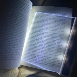 plaska-lampka-led-do-czytania-panel-przenosna