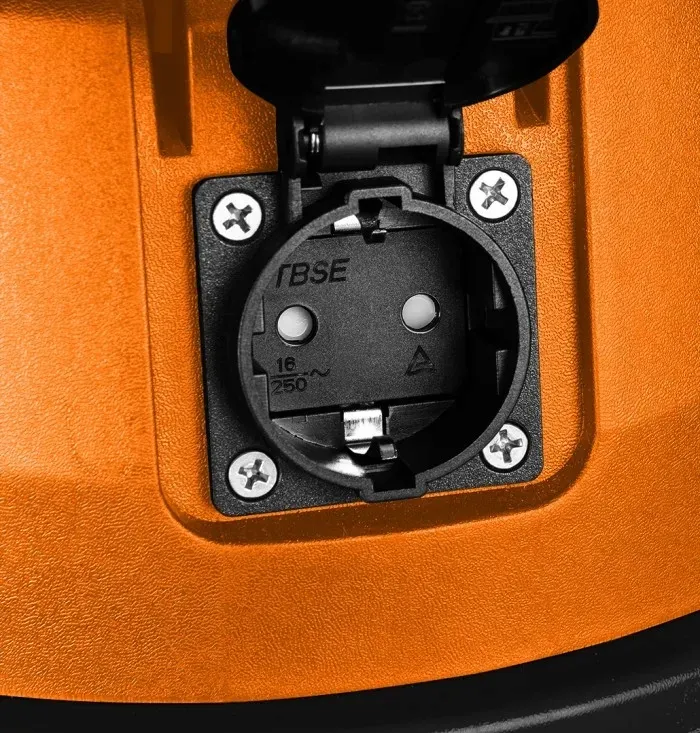 odkurzacz-1400w-30l