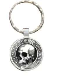 brelok-czaszka-memento-mori-carpe-diem-pamietaj-o-smierci-i-chwytaj-dzien