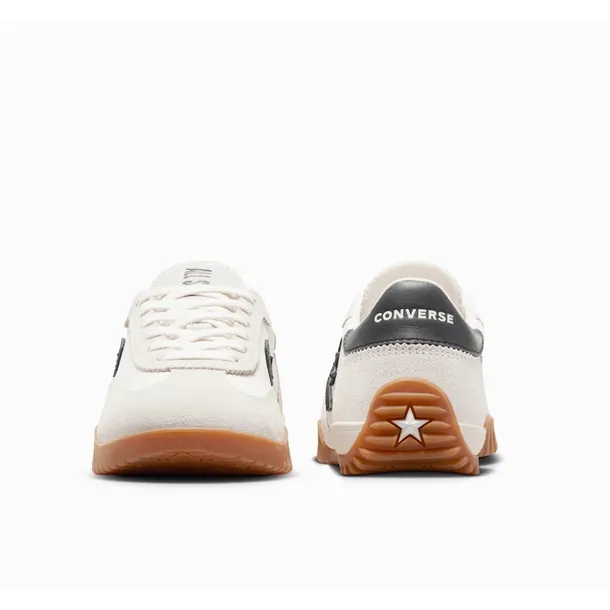 run-star-trainer-marka-converse