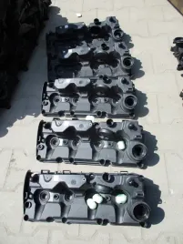pokrywa-zaworow-vw-tiguan-20-tdi-16-vag-03l103469ae