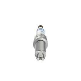swieca-zaplonowa-bmw-3-e90-16-05-bosch-0-242-140-560