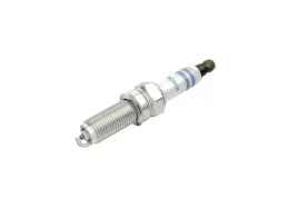 swieca-zaplonowa-hyundai-i10-12-08-bosch-0-242-135-545