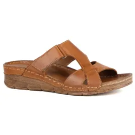 klapki-damskie-skorzane-olivier-908k-na-koturnie-2-cm-regulowane-na-rzep