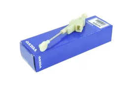 czujnik-pedalu-sprzegla-volvo-s70-v70-c70-s80-s60-volvo-9472979